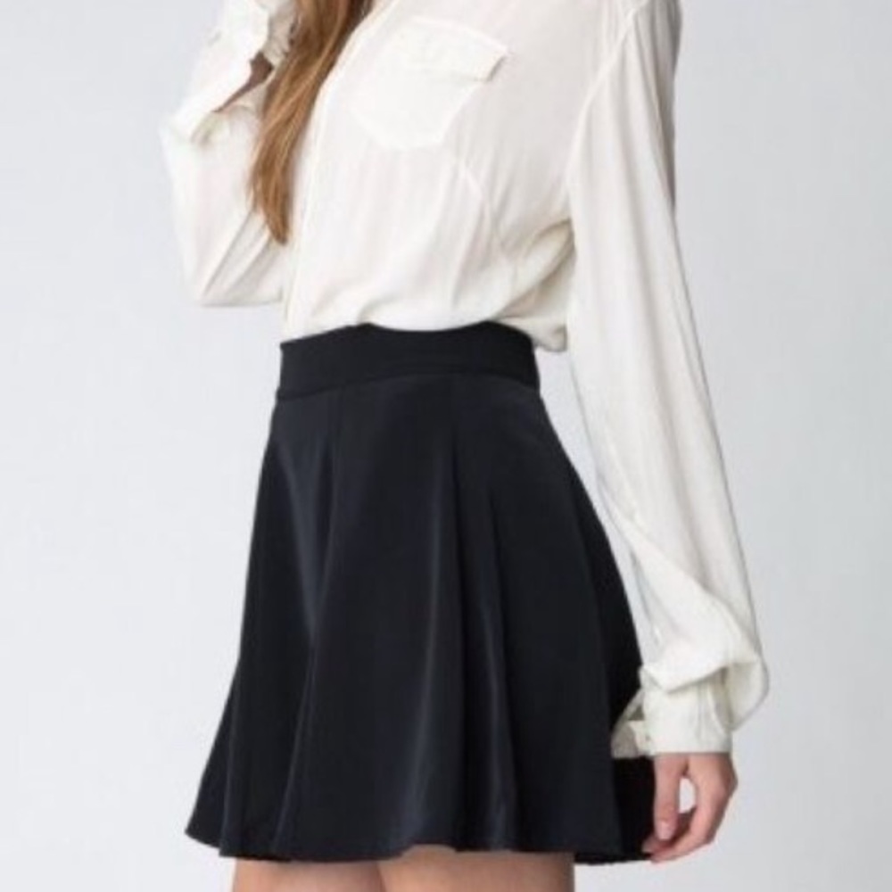 BRANDY MELVILLE CHIFFON SKIRT